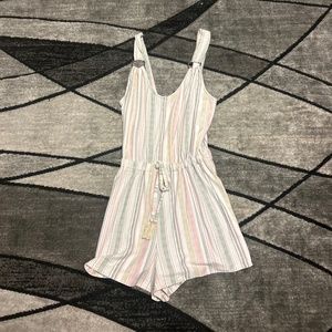 Derek Heart Romper Size Medium Never Worm